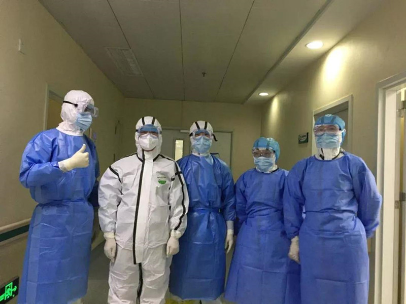 【来自武汉医疗队的消息】第一新黄金城hjc22224小时，收治患者19名